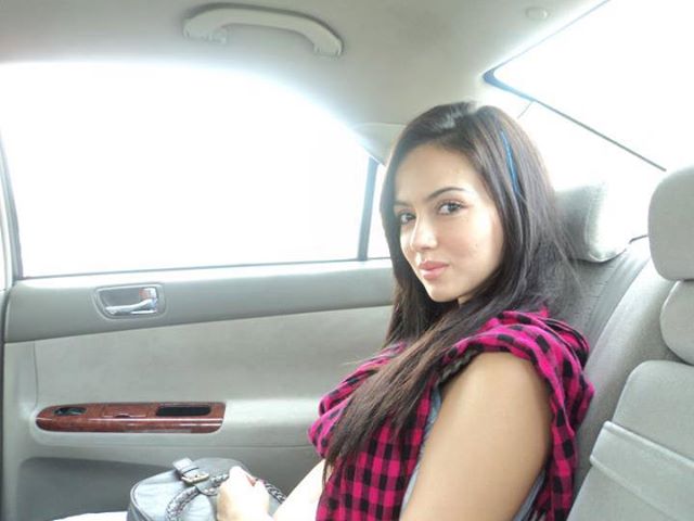 sana khan